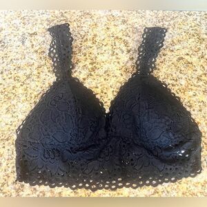 Aerie Padded Black Lace Bralette Size M
